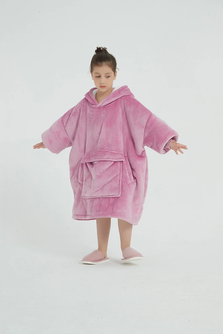 Sample Available Wearable Blanket Hooded Sweatshirt Blanket Children Wearable Fleece Sherpa Oversized Hoodie Blanket For Kids