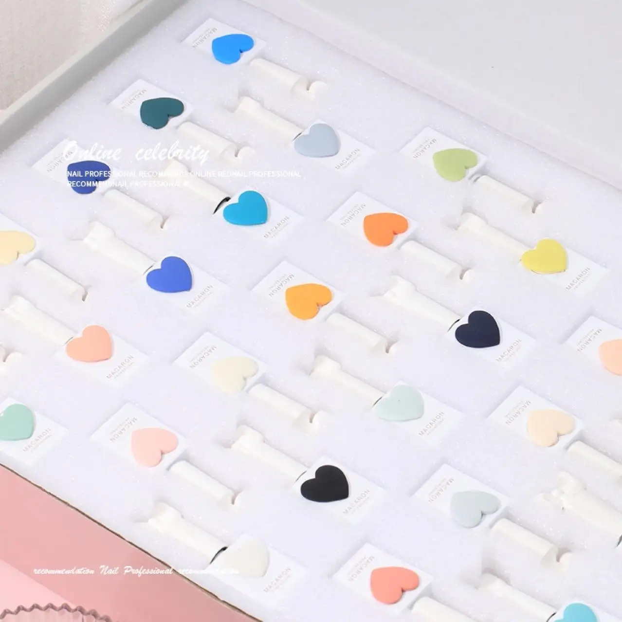Light Color OEM Wholesale Supplies 15ml Vegan Gel Nail Polish Heart Bottle Nail Gel Private Label Gel Nail Polish Set Box