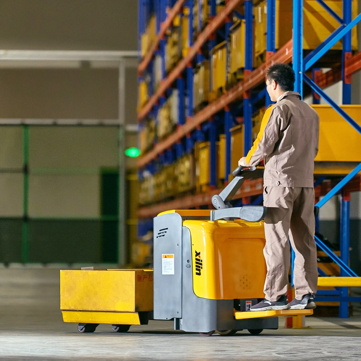 Xilin Stand-on Type Platform Pallet Truck 2000KG 2Ton 4400lbs capacity Electric Rider Pallet Truck AC motor