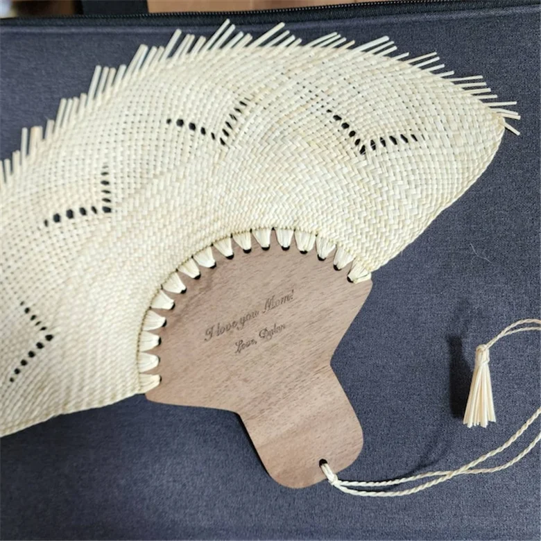 Hot sale wedding hand fans personalized bridesmaid gift unique beach themed favors handmade plam Woven fans