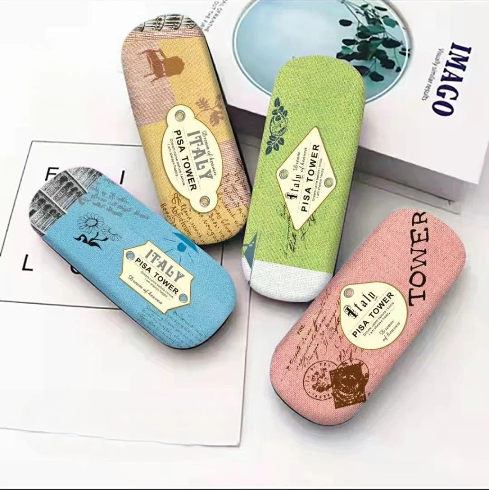 New Cartoon Kids Sunglasses Hard Case Leather Eye Glasses Box Optical Case for  Eyewear Specatacle Package Wholesale Custom Logo