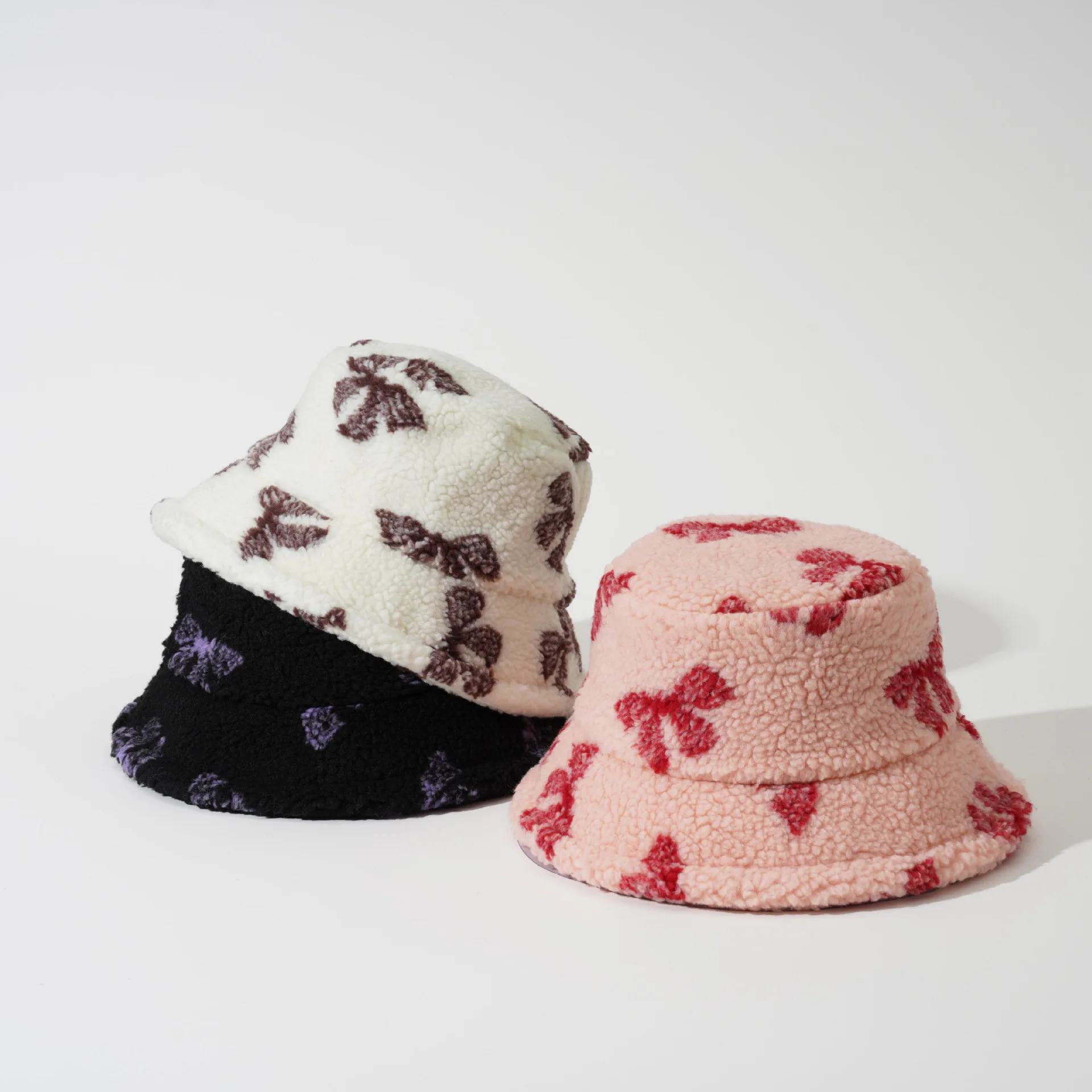 Designer Bow Pattern Printed Custom Fuzzy Bucket Hat Girls Hats Fashion Winter Wide Brim Faux Fur Bucket Hats For Women