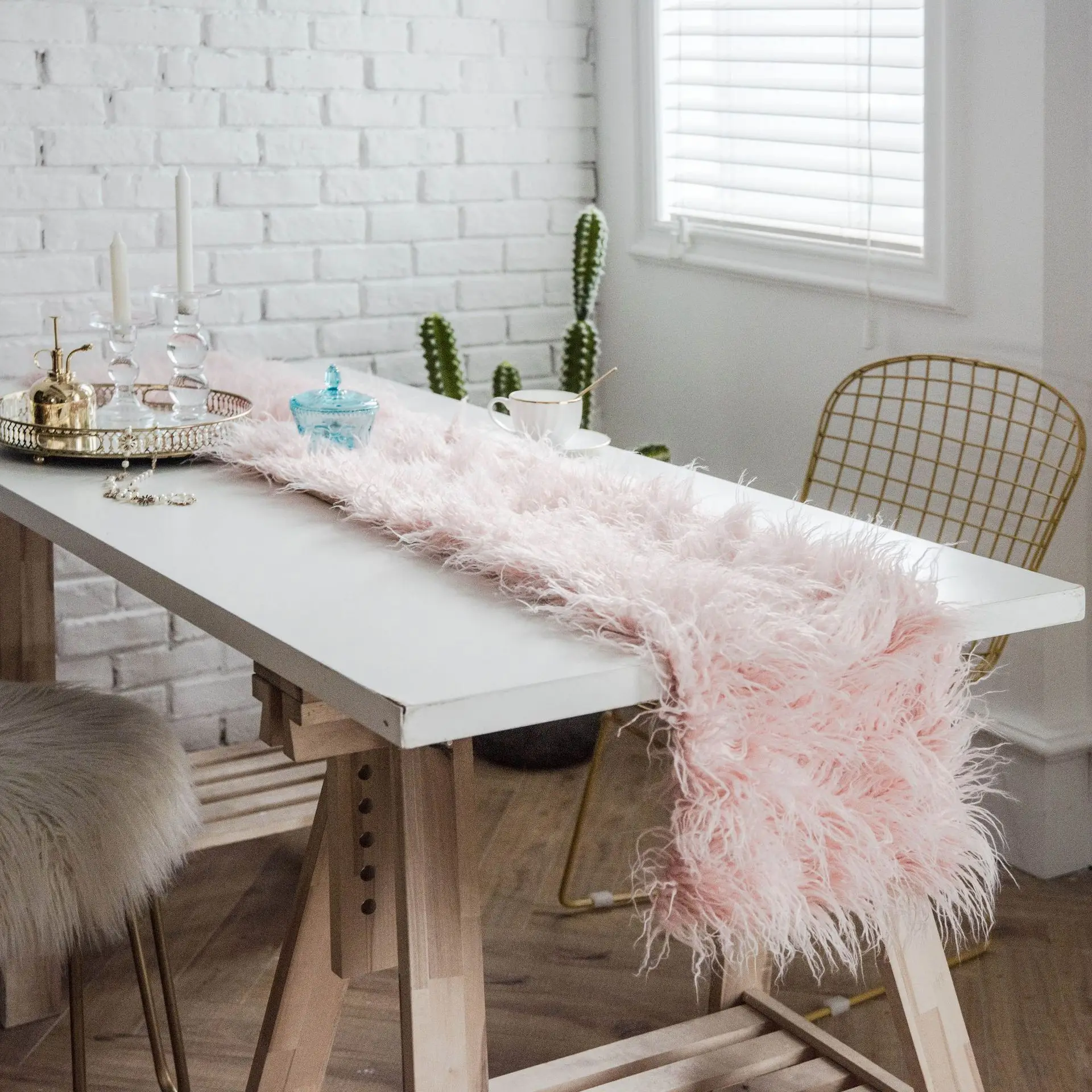 Hot sell nordic decoration luxury wedding home table decor decorative acrylic