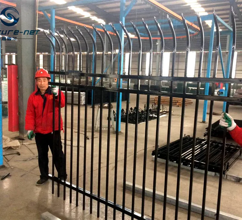 Adjustable bend top steel iron fence garden and home metal fencing with spear