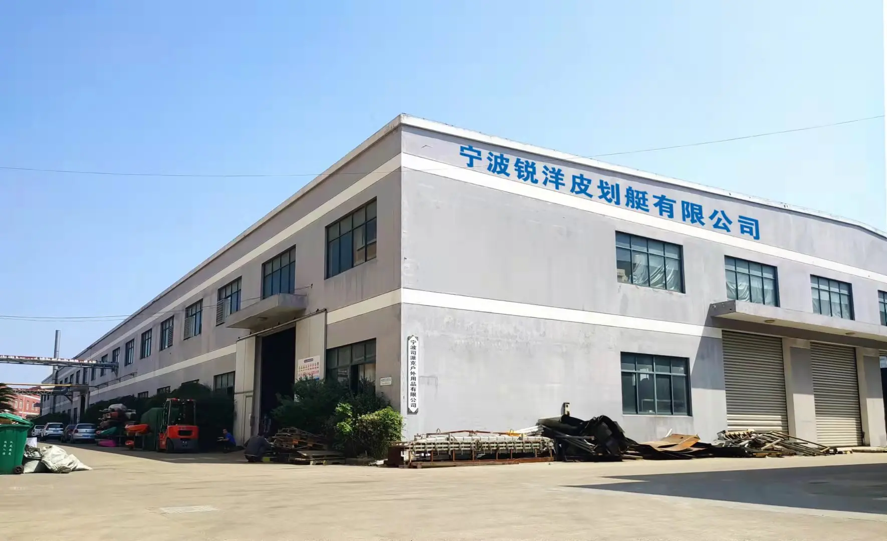 12ft Motor pedal drive single fishing no inflatable kayak3.85M 1 Person Pedal Fishing Kayak With Drive System For Sale