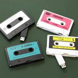 Hot sell  Plastic USB Flash Drive 3.0 8GB 32GB 64GB 128GB Wholesale Customized LOGO Memory Stick USB Stick cassette tape usb