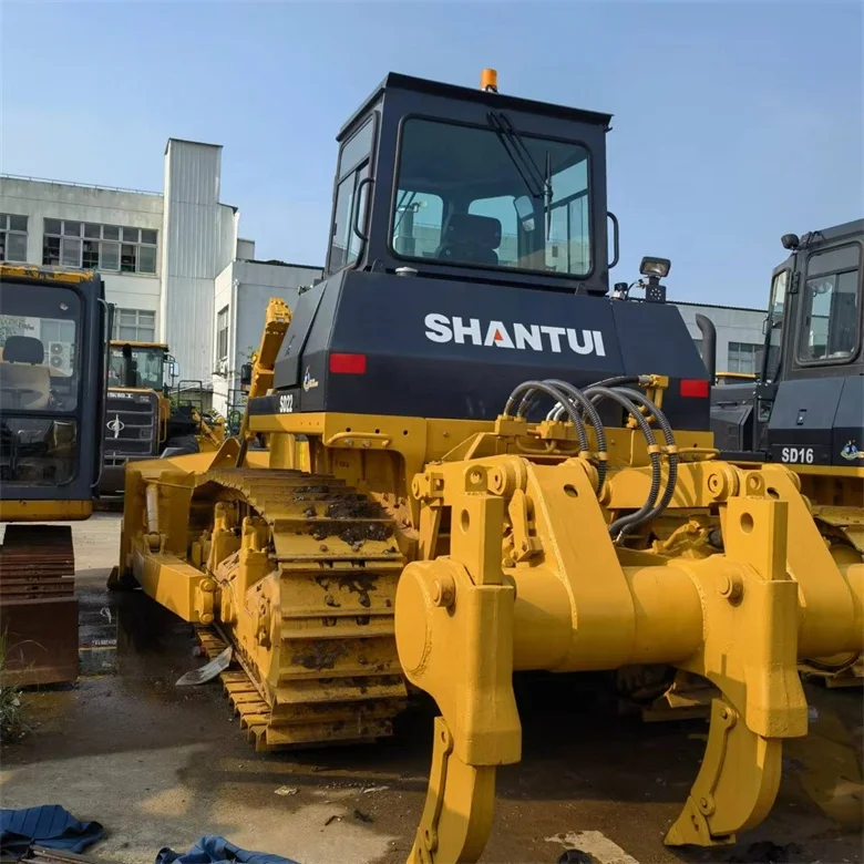 23 ton used shantui sd22 bulldozer from China in good condition and quality ready for sale