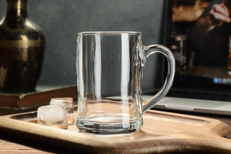 Customize Wholesale Daily Use Drinking Glassware Glass Beer  Mug Glass Coffee Mug With Handle