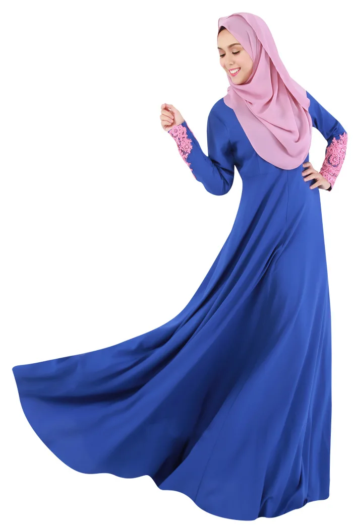 Solid Color Dubai Islamic Muslim Women Chiffon Pleated Embroidery Lace Sleeve Long Dress