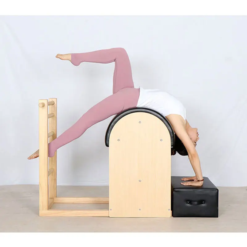 Good Quality Factory Supply Multifunctional Bed for Gym Exercise Center Tower Reformer cadillac  Equipment