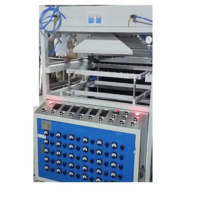 Full Automatic Paper Egg Tray Machine / 24 Moulds Octahedrons Type Egg Trays Maker