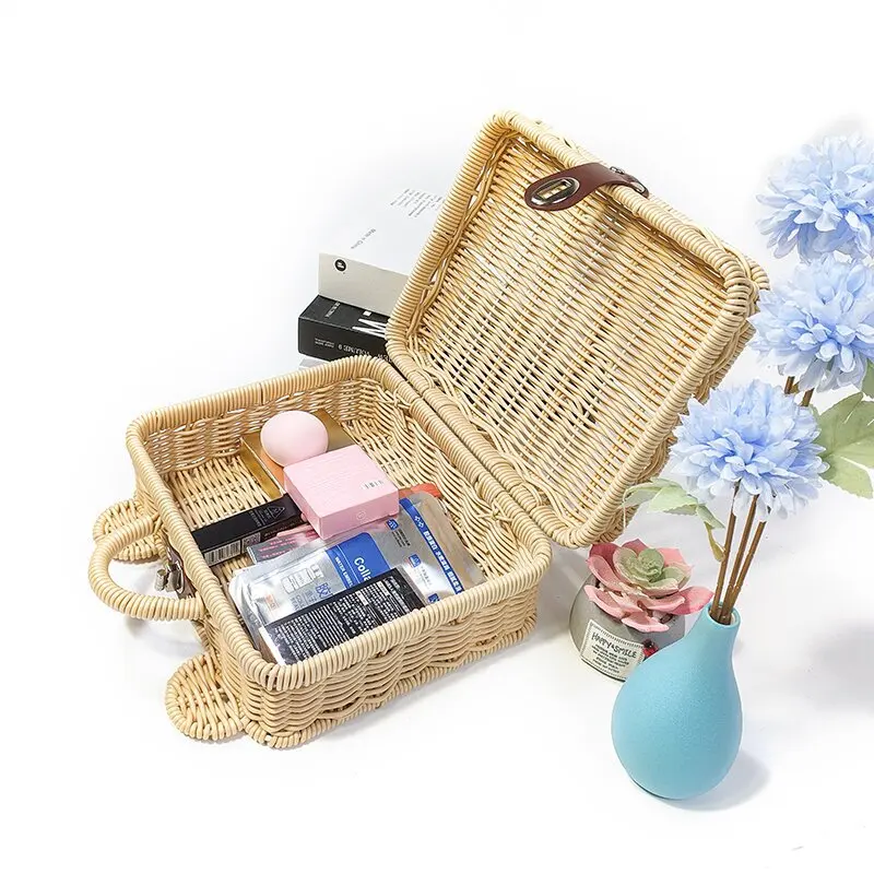Vietnam Woven Bamboo Picnic Basket with 4 Lid Plates Square and Oval for Food Storage in Home Use Traditional Square Hamper