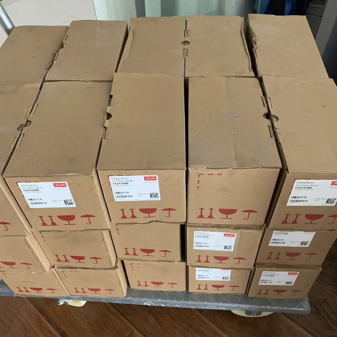 157B5101 Sauer Danfoss origin PVP 32 Closed Center P=3/4 in, T=3/4 in BSP stock competitive genuin