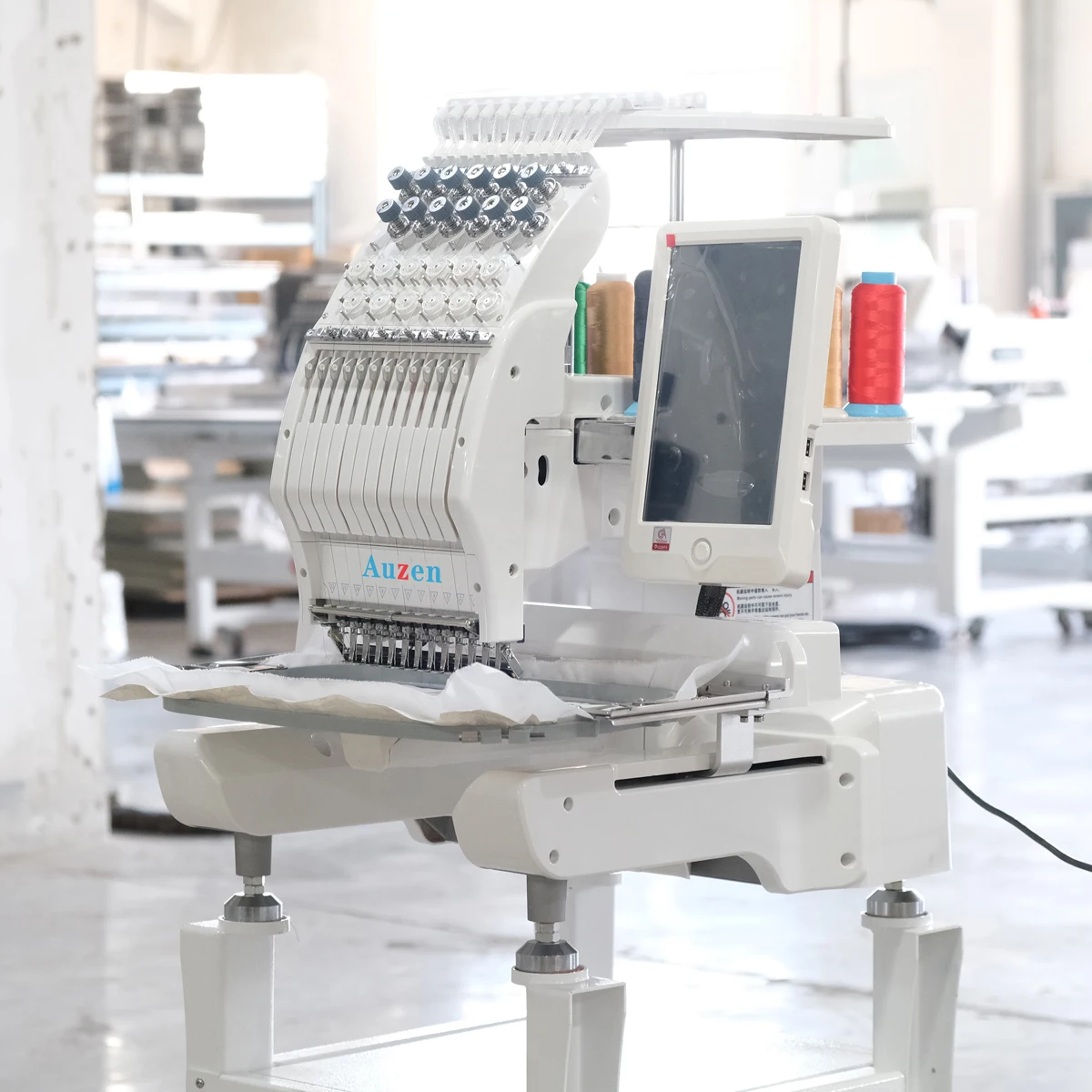 Домашняя цифровая машина для вышивки шляп с одной головкой 15 игл