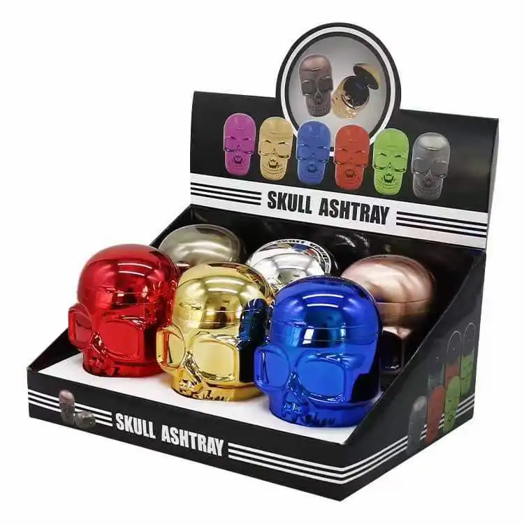 New plastic skull shape ashtray LED light car ashtray with lid smoking accessories