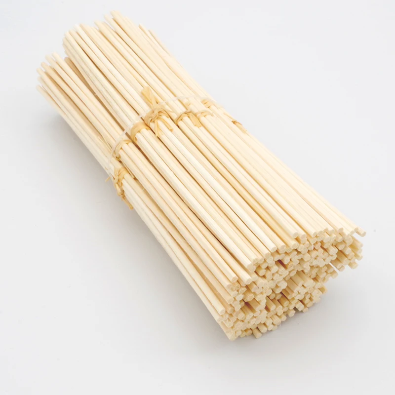 Ароматерапевтический диффузор с натуральными ротанговыми палочками