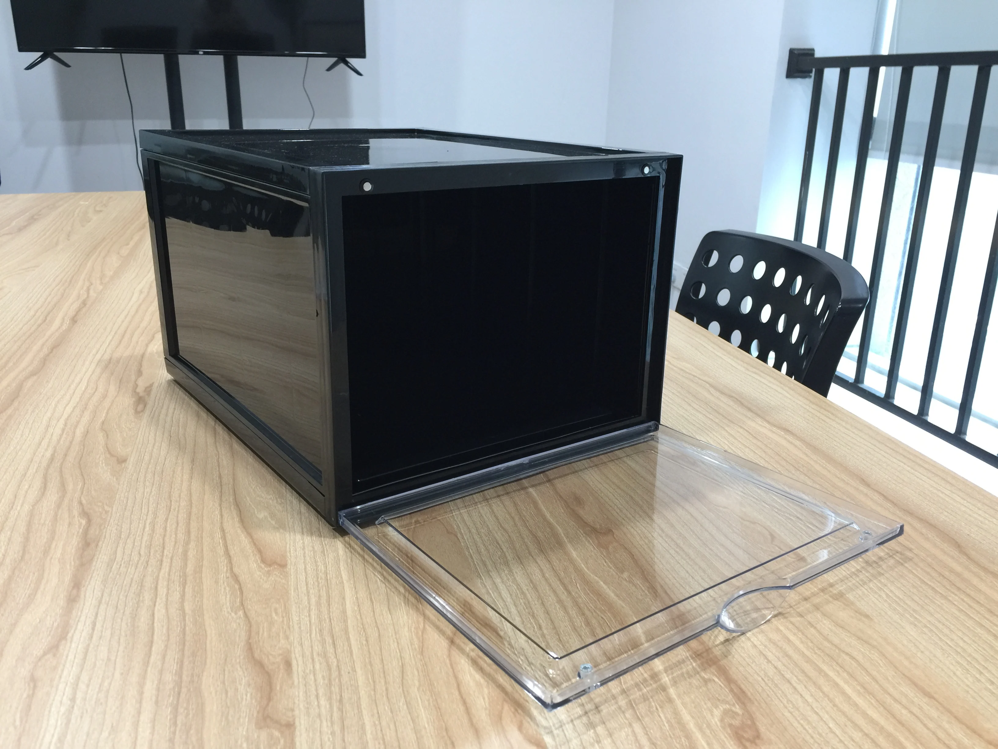 
Transparent magnetic sneaker display plastic shoe case box 