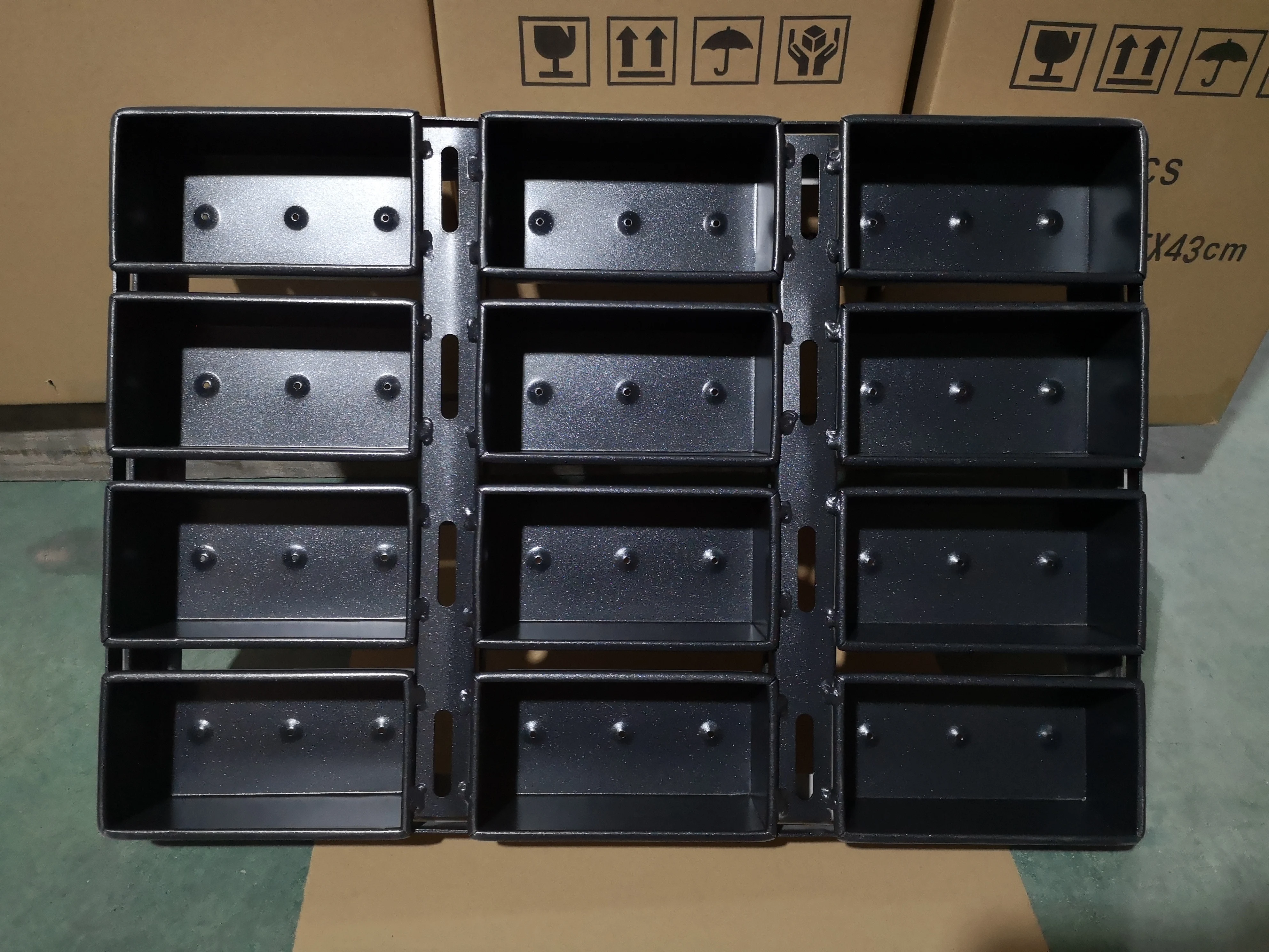 Factory supply 20 straps square mini loaf bread tin 12 Strap Glazed aluminum alusteel Bread Loaf Pan