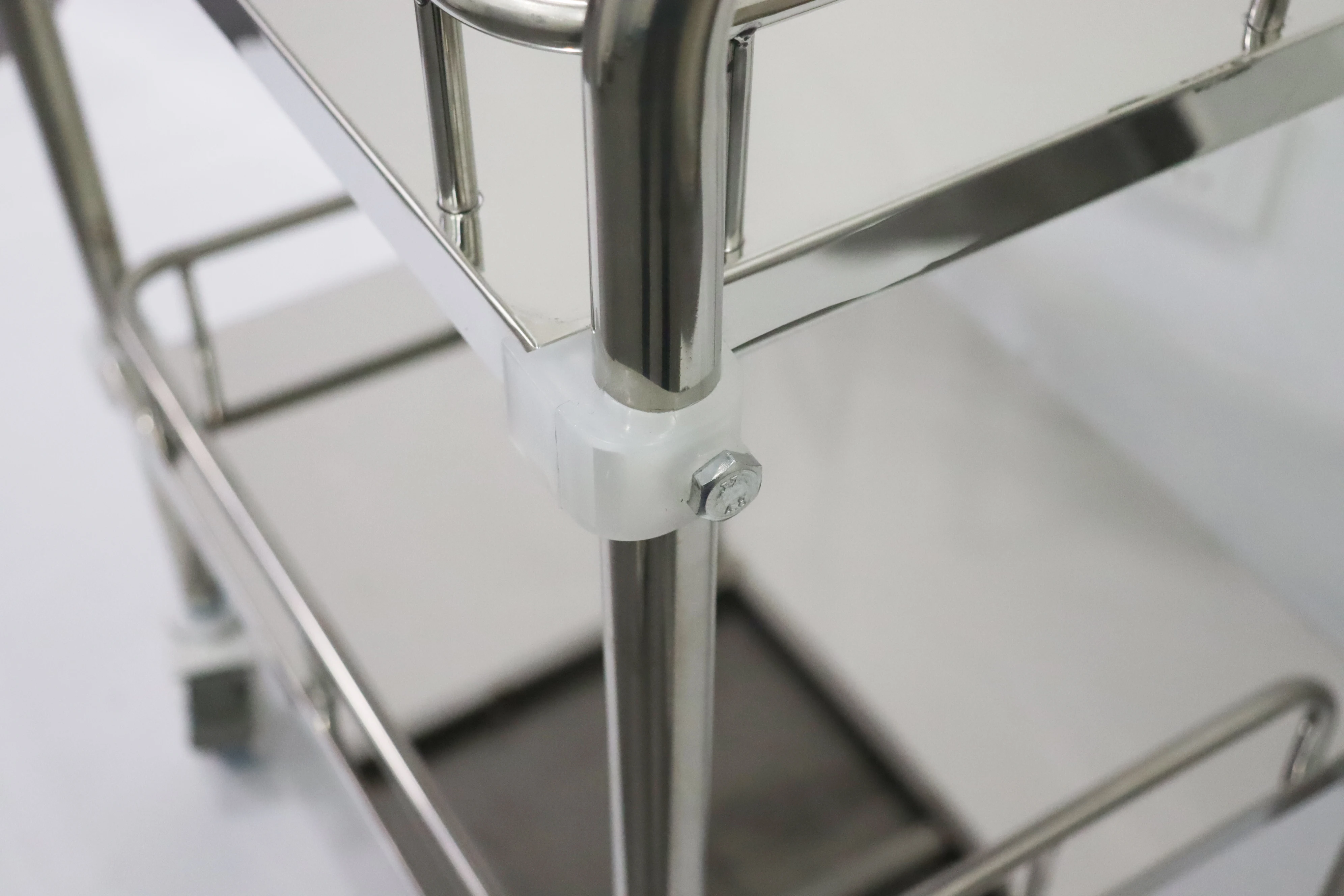 Emergency Medical Instrument 430 Stainless Steel Movable Patient Dismantle 2 Shelf Medicine Trolley Cart For Hospital Clinic