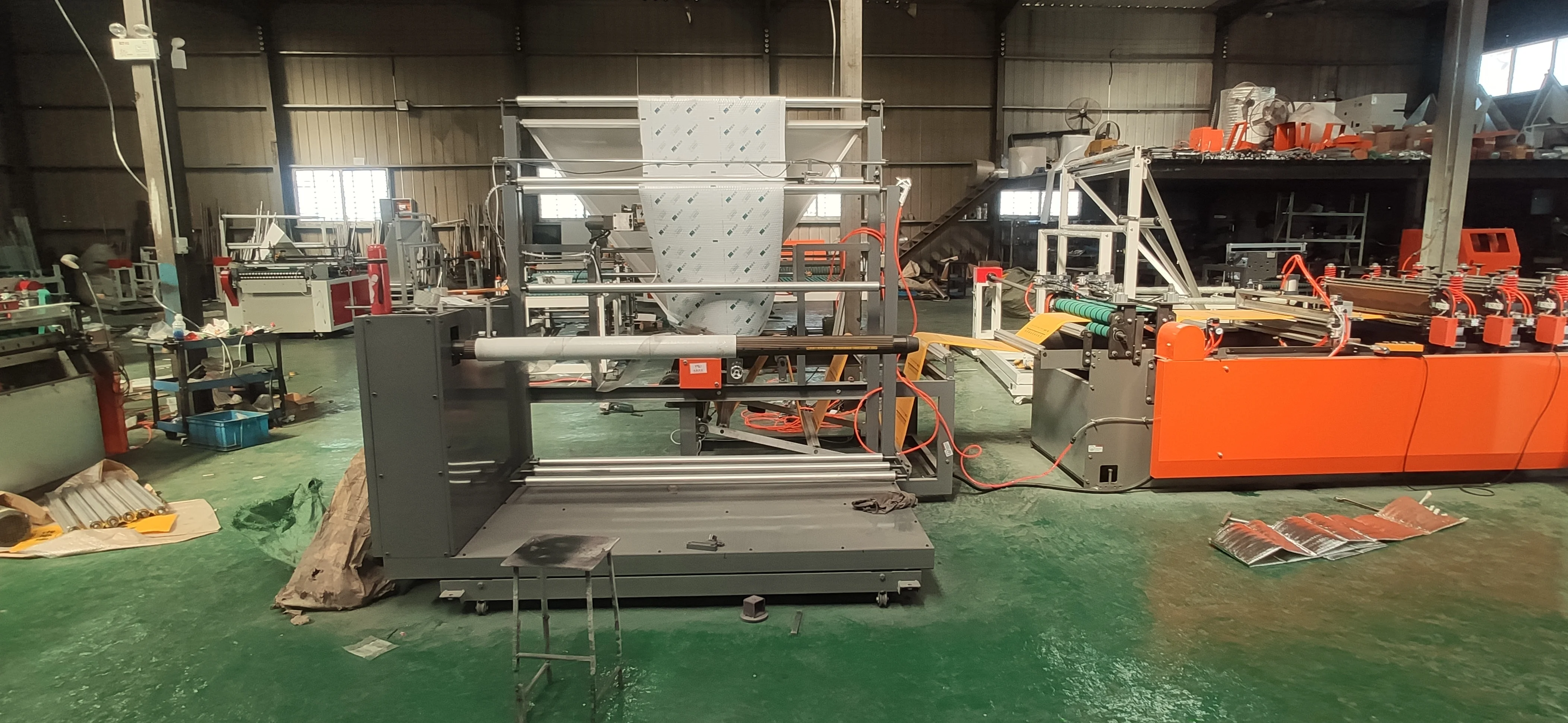 
Automatic kraft paper air bubble film mailing bag envelop making machine 