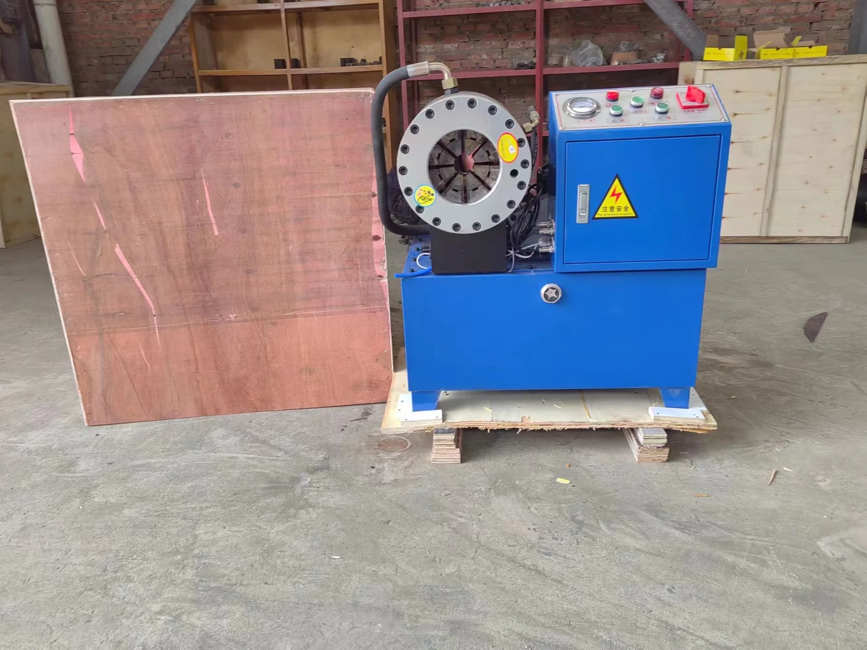 Manufacturer direct supply liquid compression pipe machine stainless steel round pipe square pipe shrinkage expansion machine
