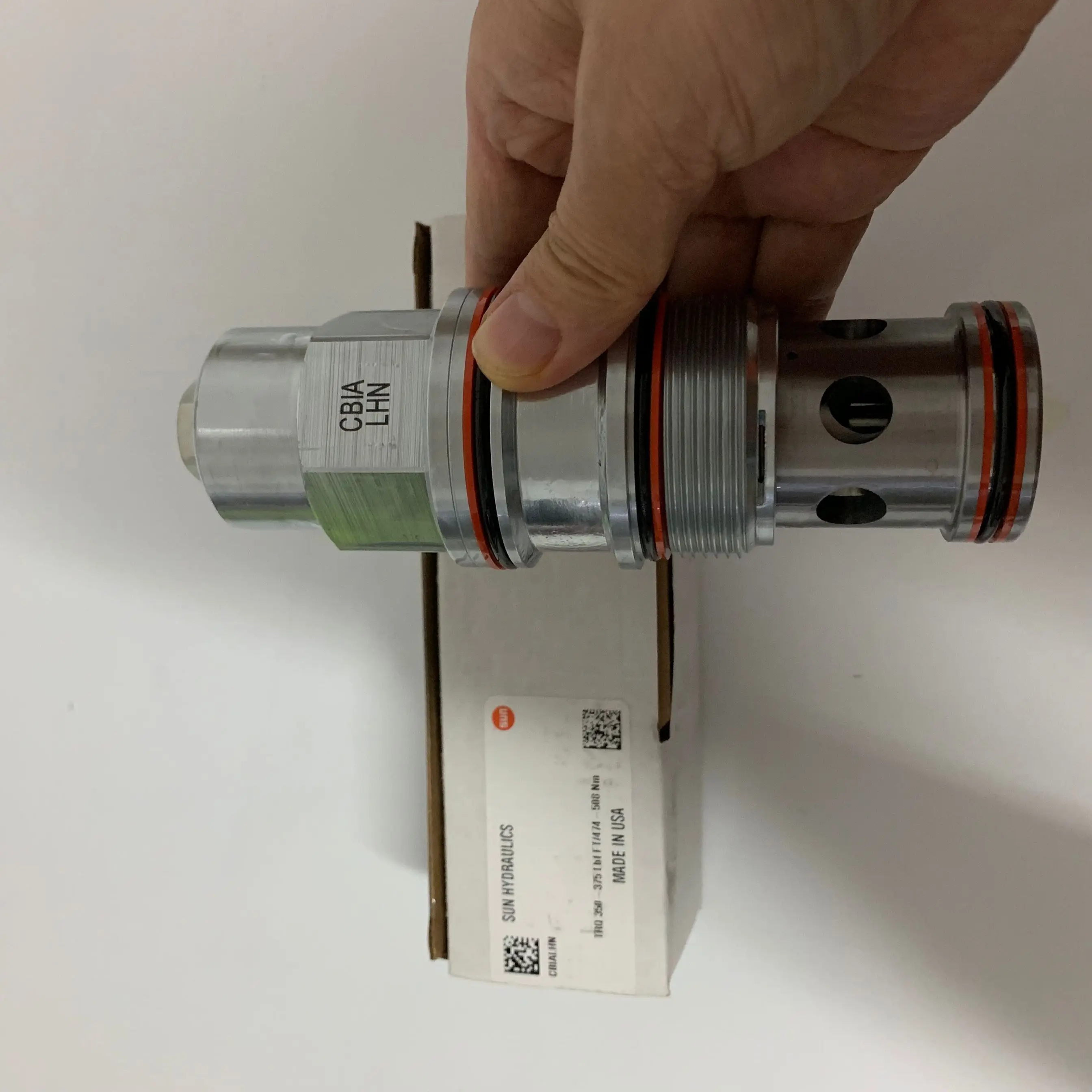 CBIA-LHN CBIALHN CBIA-LBN CBIA LBN SUN hydraulics USA Original cartridge 3:1 pilot ratio, standard capacity counterbalance valve
