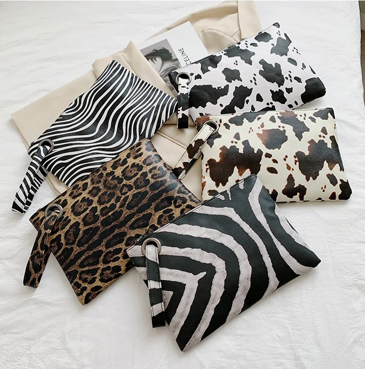 Latest Women Handbag Animal Pattern Cosmetic Makeup Bags Cow And Leopard Print Leather Wristlet Clutch Purse