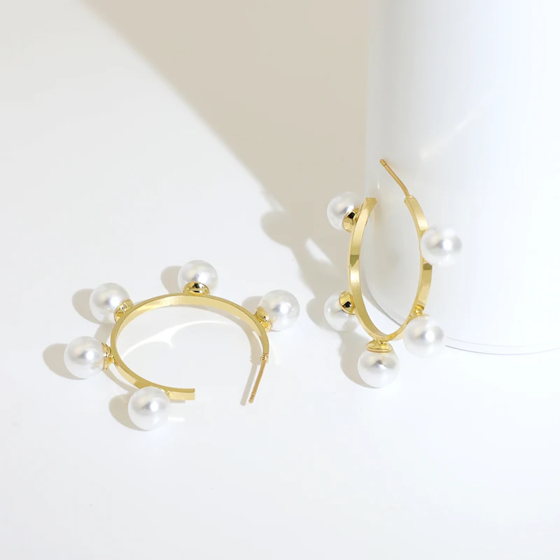 wholesale C shape stud earrings five pearl hoop earrings for girls party fashion jewelry earrings female
