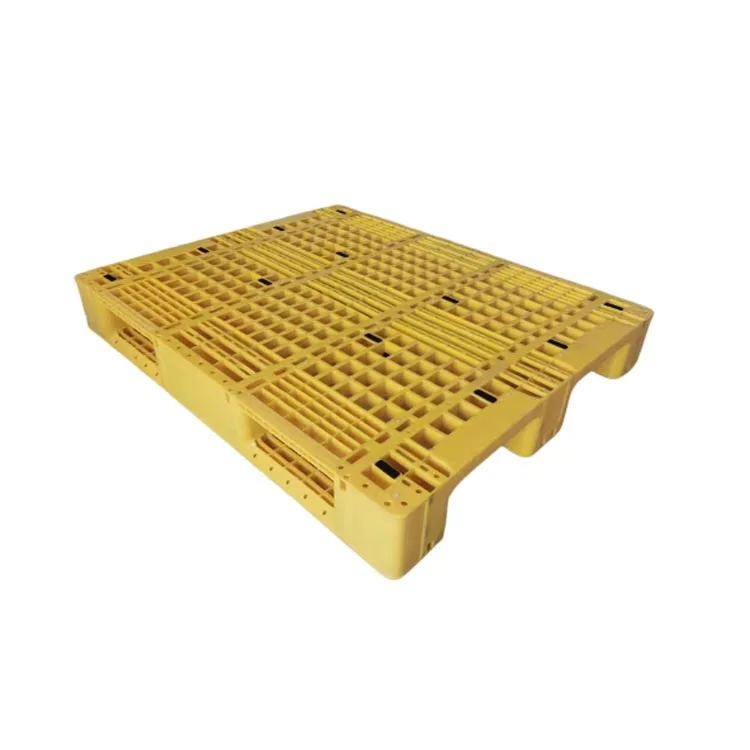 1200x1000mm  plastic pallets with 3 runners bottom