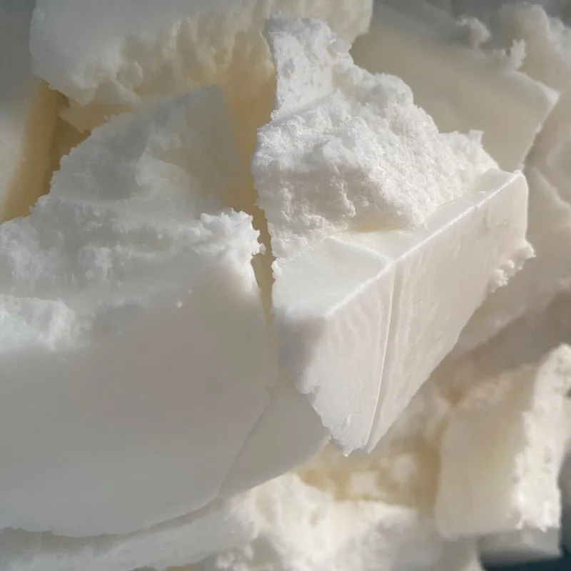 Chinese Supplier Wholesale Natural White Organic Coconut Wax Flakes for Scented Candle Making Made in China