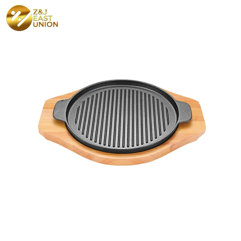 Christmas Round Cast Iron Sizzling Hot Plate Sizzling Platter Induction With Wood Tray Branding Handle