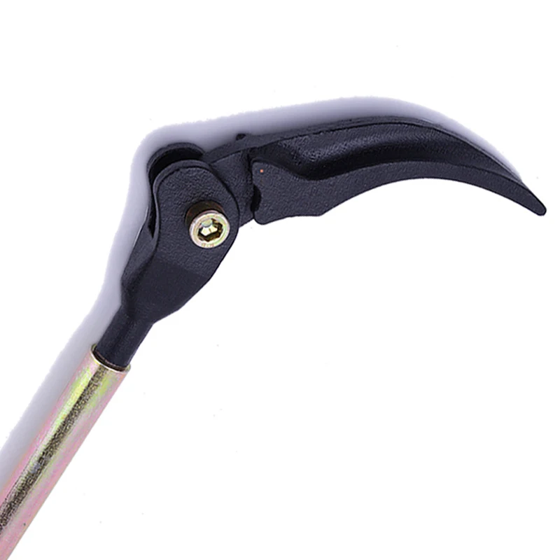 Rugged cast iron jaw easy wire puller for smooth or barb wire