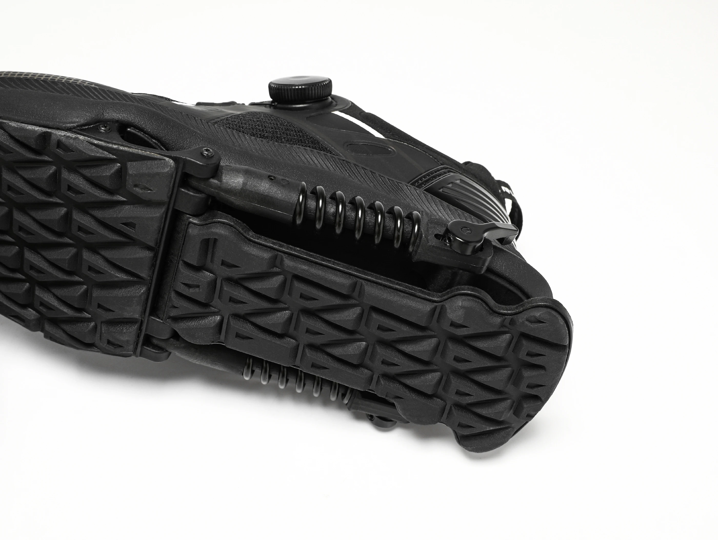 Mechanical running jumps shoes man skyrunner jump shoes bounce boots PaceWing brand kangaroo jumps