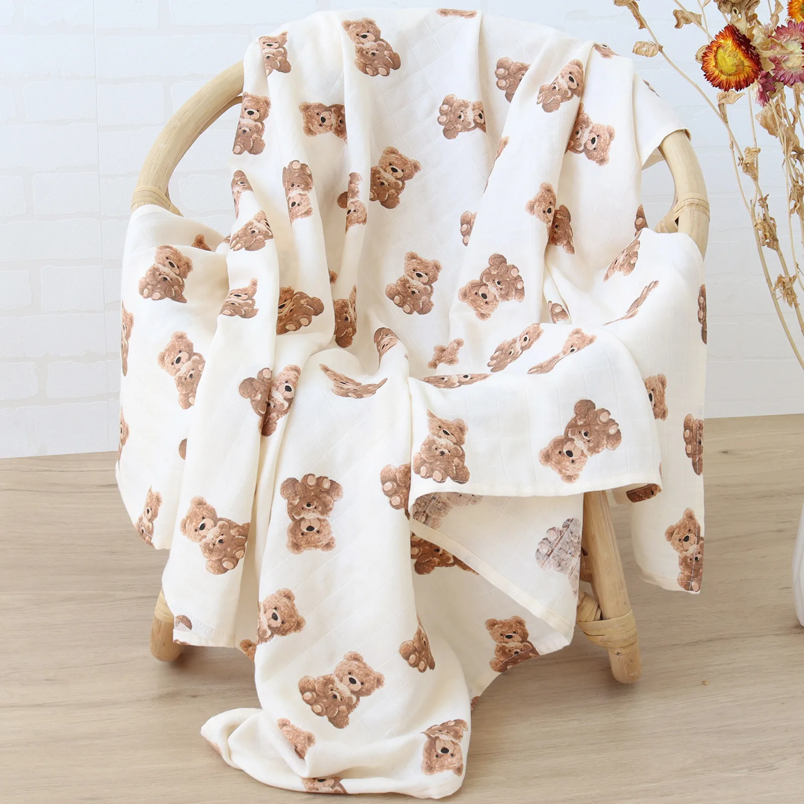 2022 Custom  Teddy Bear with Mom Printed Super Soft Organic Cotton Bamboo Newborn Baby Muslin  Swaddle Blanket Wrap Set
