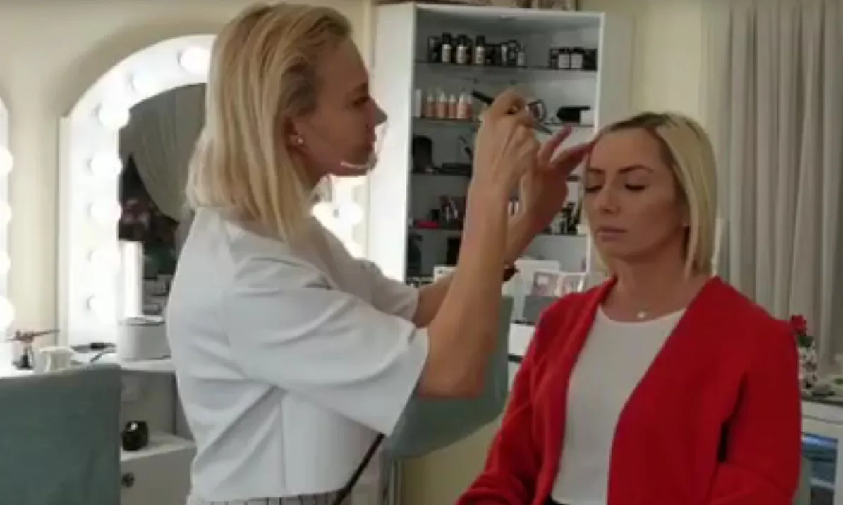 AIRBRUSH COMPRESSOR HS-578K BLACK WITH GOLD AIRBRUSH Multi-purpose Airbrush Compressor Set