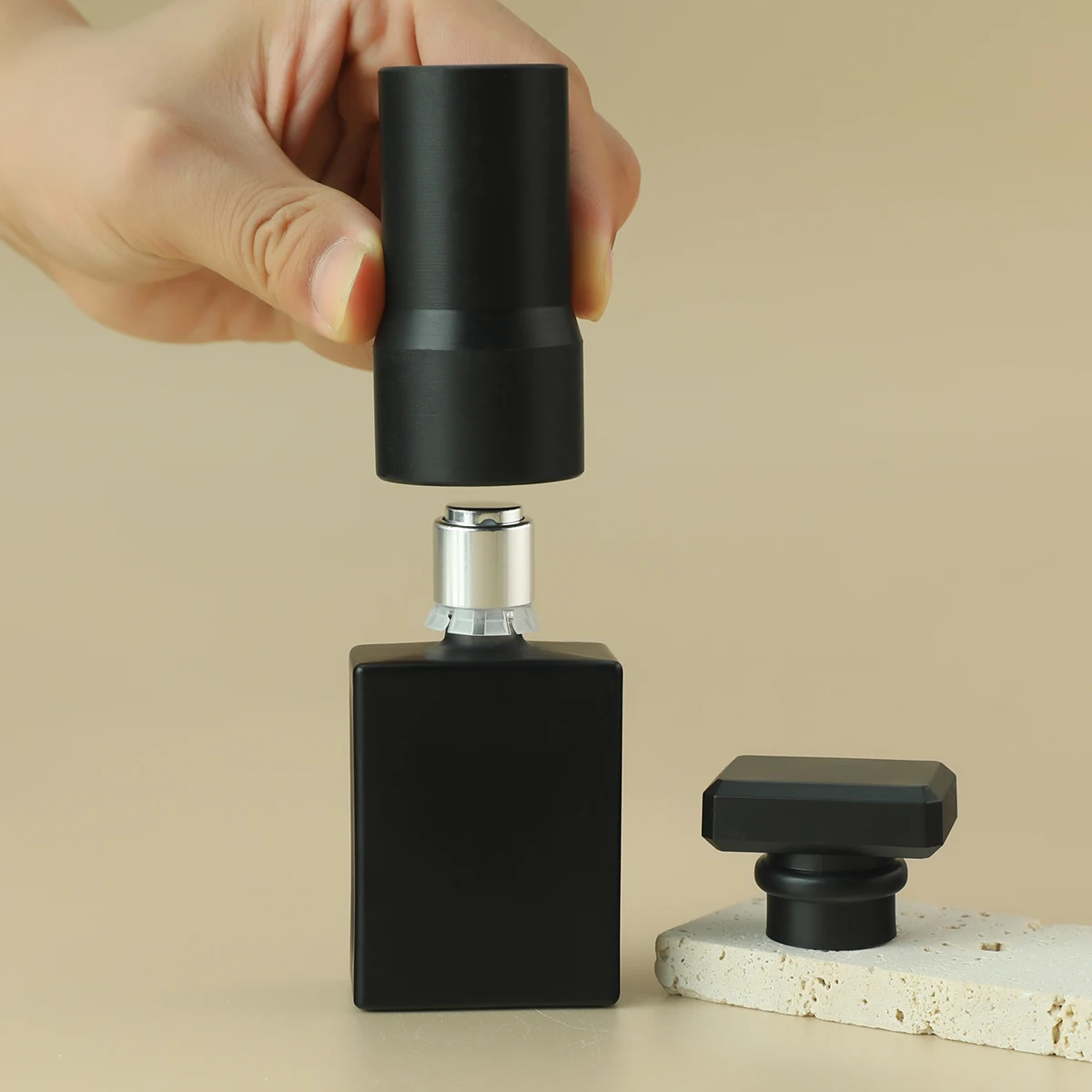 MUB Empty Thick Matte Black Rectangle 30ml 50ml 100ml Crimp Perfume Glass Bottles Square Parfum Bottle