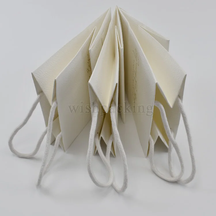 FSC брендовые индивидуальные духи текстурированная Косметика переносная упаковка персонализированный спасибо подарок тоут шоппинг логотип роскошные бумажные пакеты