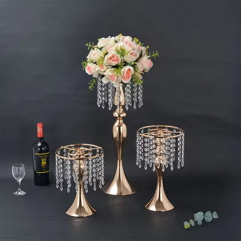 Hot sale metal mirror gold cake dessert tray crystal cake stand Candle Holders display tools for wedding party decoration stand