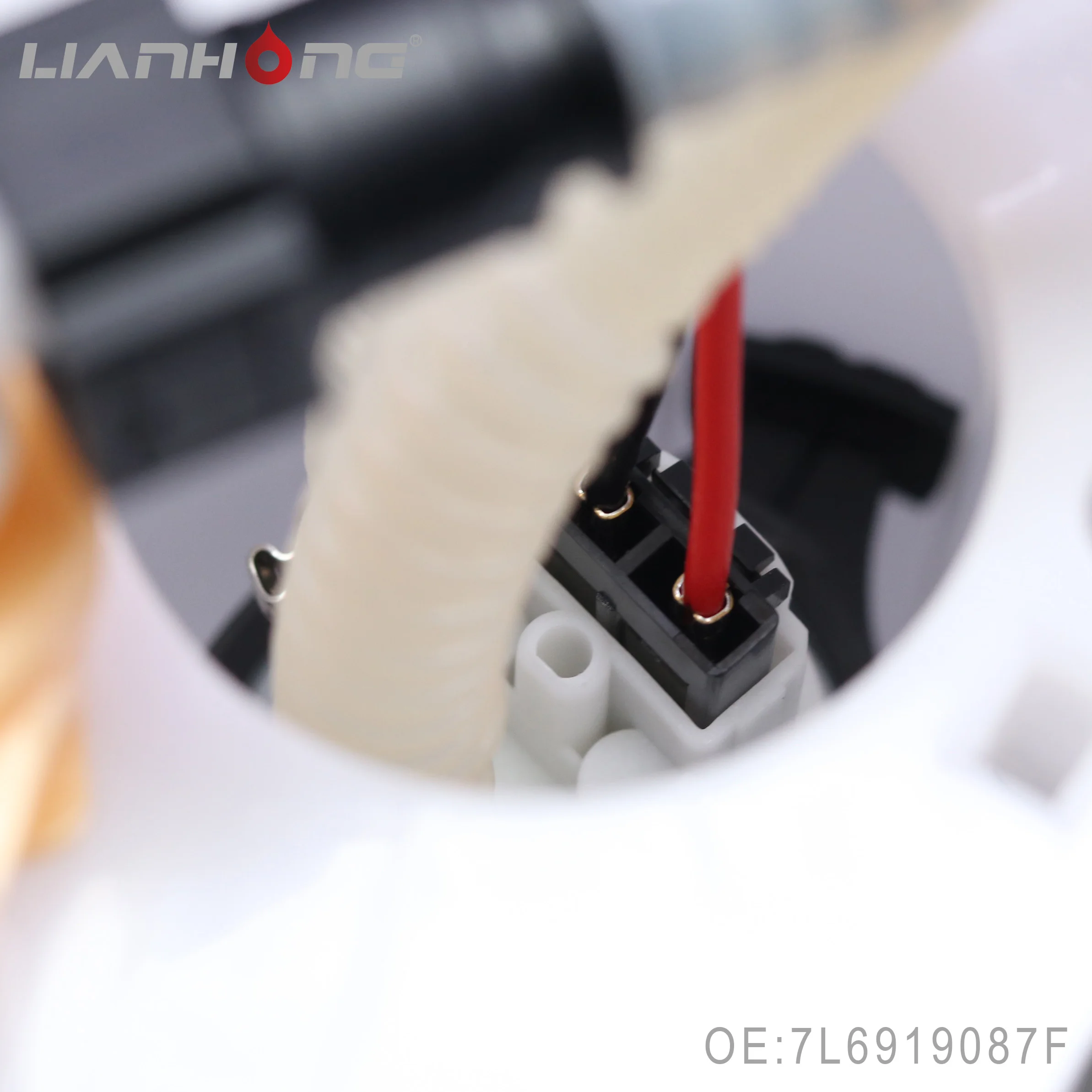 High Quality 7L6919087F Fuel Pump Assembly For  Porsche Cayenne VW Touareg Fuel Pump Assembly 7L6919087F