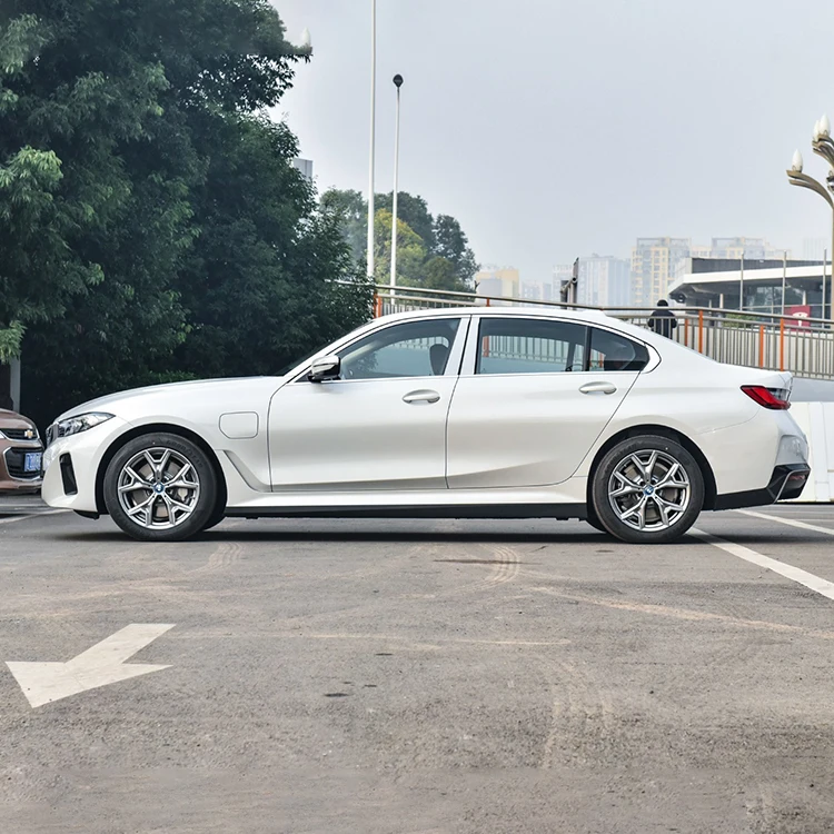 New Energy Vehicle 24 BMW I3 EDrive 35L 40L Night Package Luxury EV Cars Best Selling for Family bmw I3 Cars Electric Car