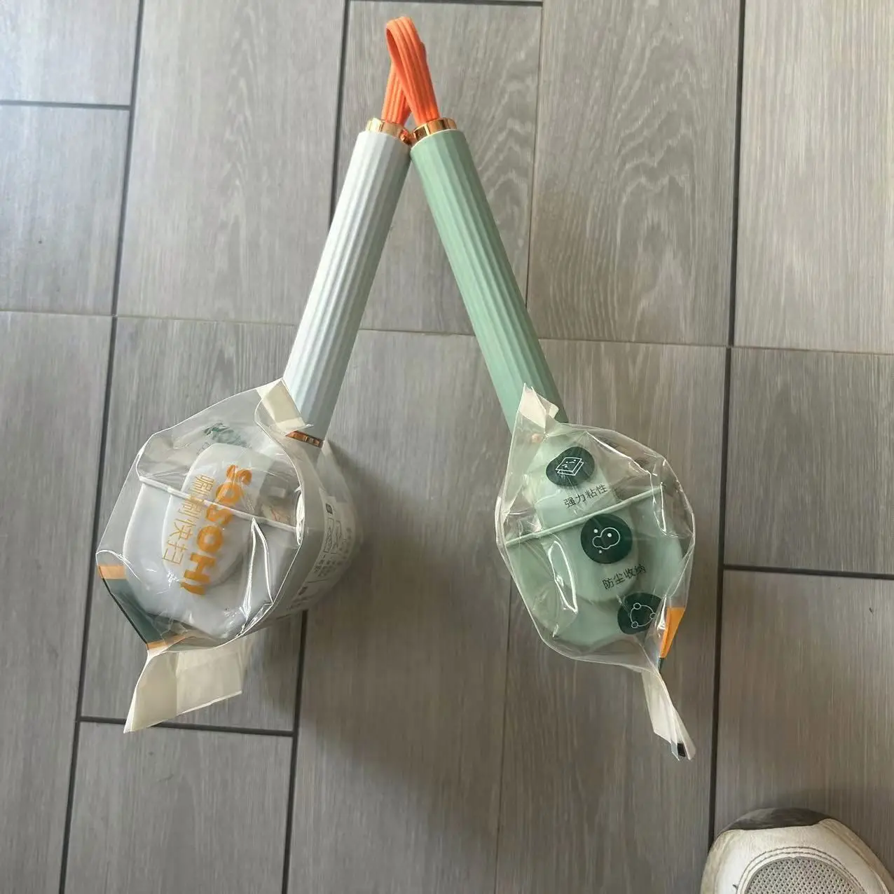 brand new Cleaner Portable Cleaning Device Clothes Sticky Hair Tear-out Sticky Paper Roller Clothes Coat Sticky Lint Roller