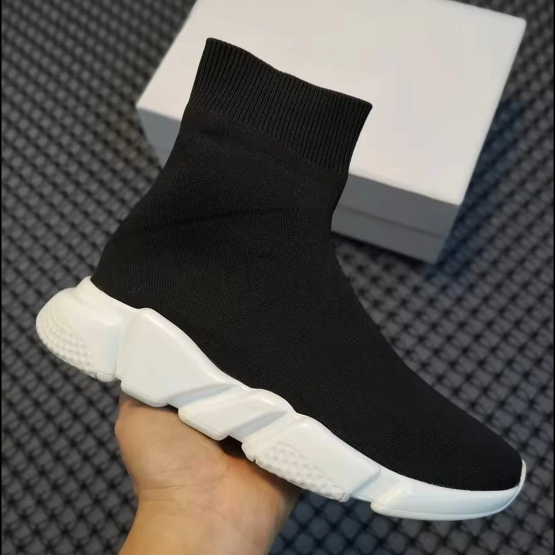 Stock Trendy Speed Socks Shoes Luxury Fashion  Men And Women Walking Boots