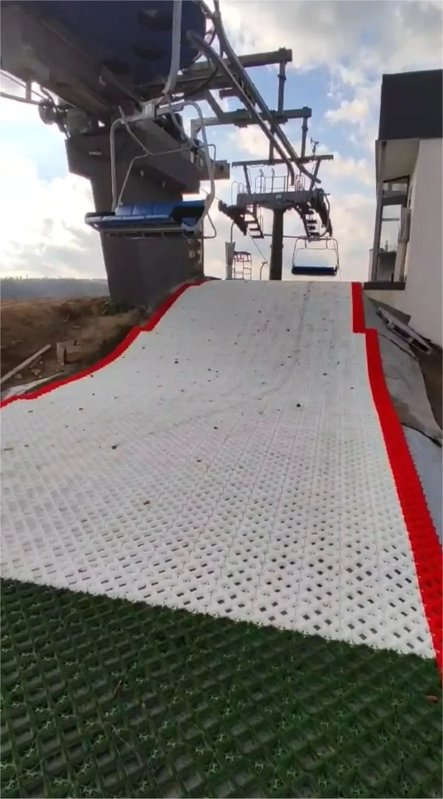 All kinds of  Dry Slope Skiing Mat Ski Club Sports Synthetic Snow tube Flooring Mat For Sale