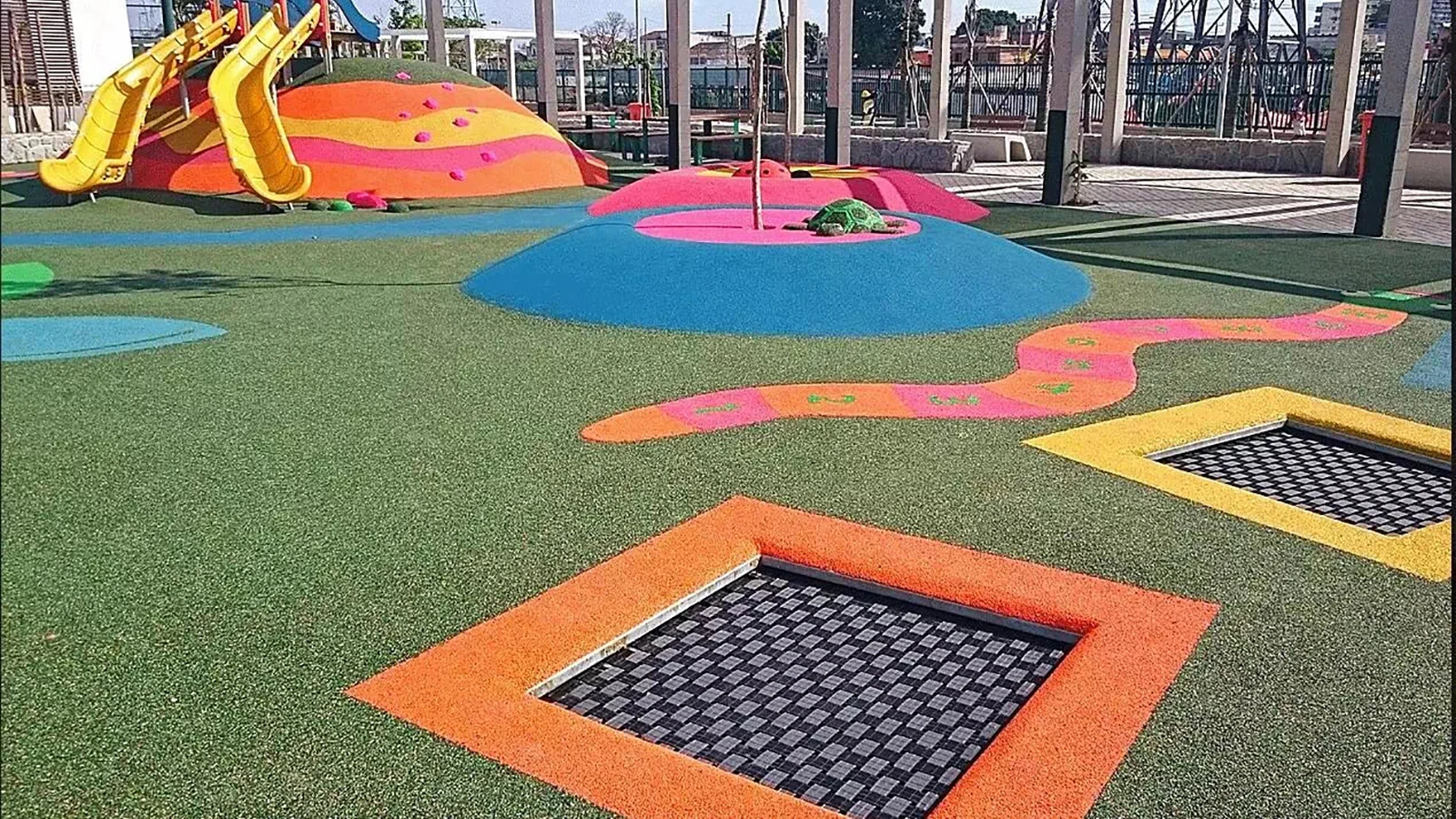 Outdoor in Ground Trampoline with New Type Inground Trampoline Surface Children and Adults without Protective Net QZOP-BC003