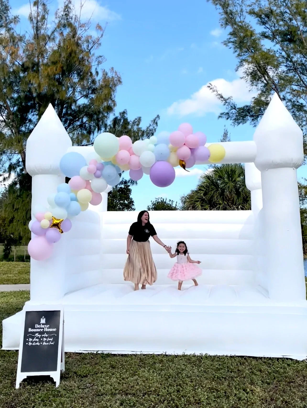 Kids Inflatable Bouncer Jumping Bouncy Castle Jumper White Party Tent Wedding Bounce House For Weddings