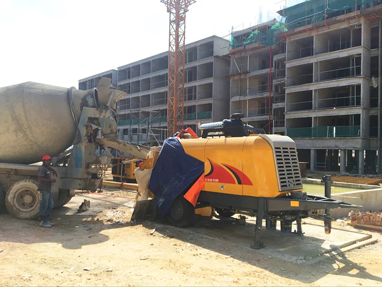 Chinese Hot Sale HBT5008k New Mini Mobile Concrete Machinery Concrete Mixer with Pump Productivity 50M3/H