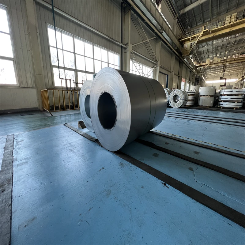 ASTM A36 Iron Metal Steel Coil Low Carbon Q235 Hot Rolled/Cold Rolled Ms Carbon Steel Steel