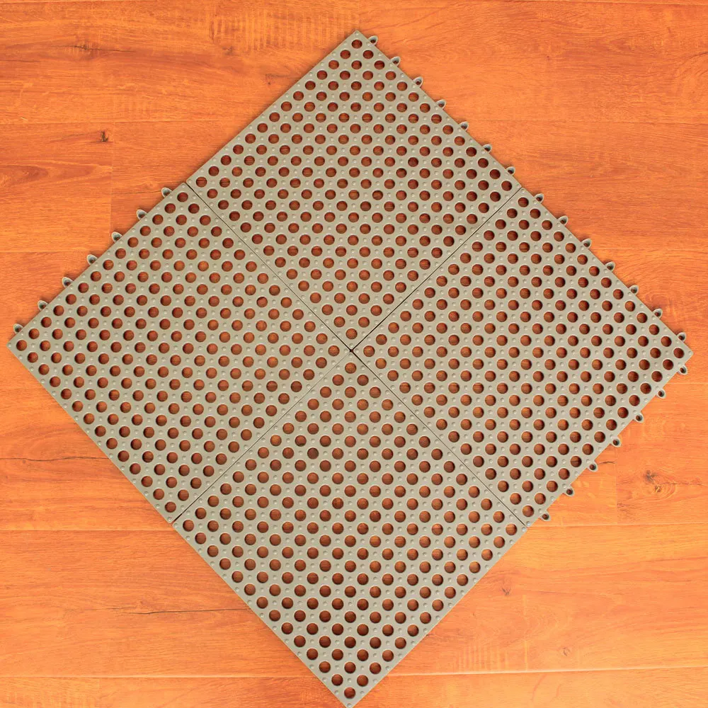 New Product Ideas Plastic Square Water Proof Split Joint Mat Non Slip Drain Hole Bathroom Bath Mat