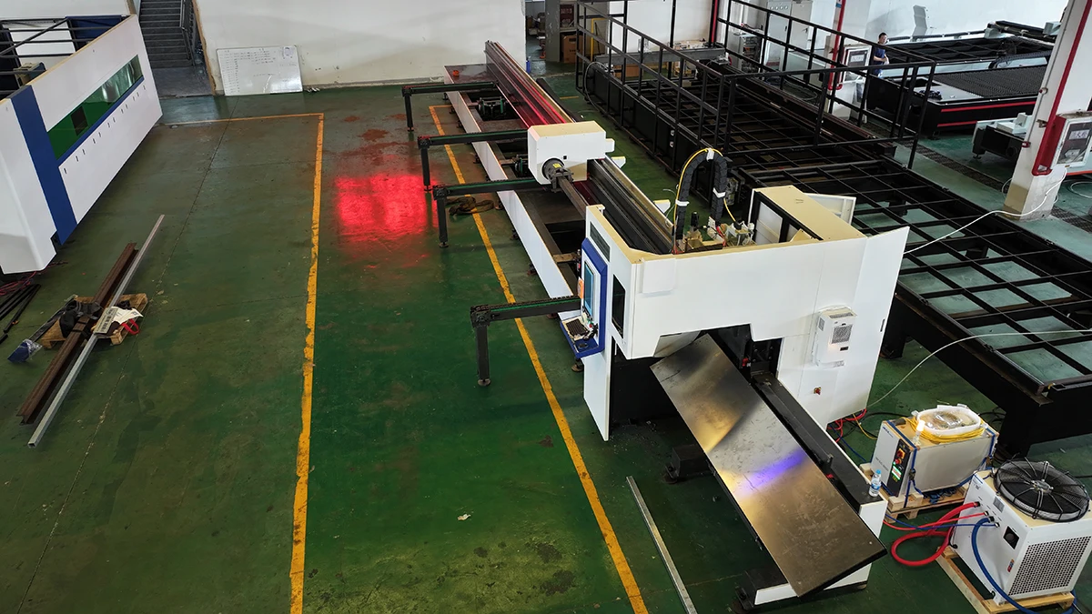 Chinese Factory Hot Sale 12000W laser Metal cutting machine Price High Quality CE