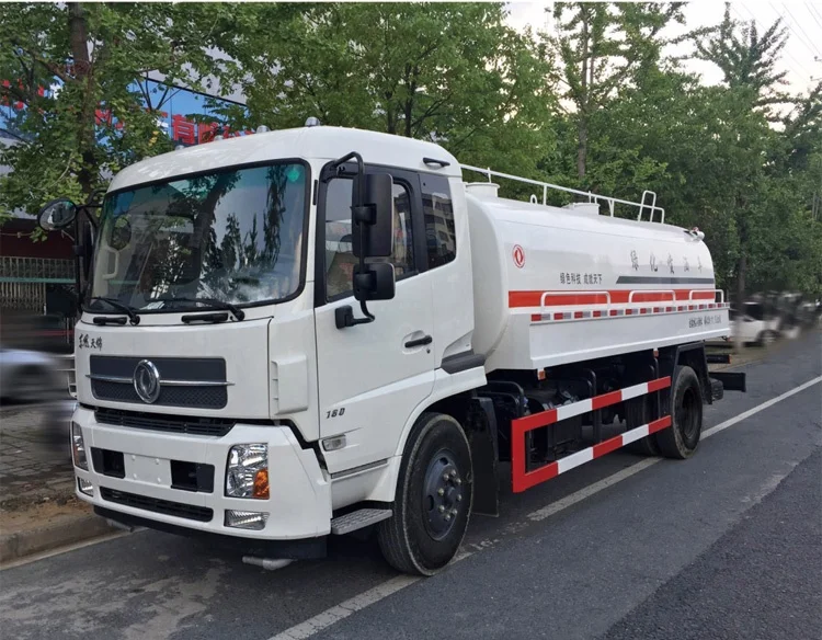  Легкий грузовик Dongfeng 4x2 3-8 куб. М с резервуаром для